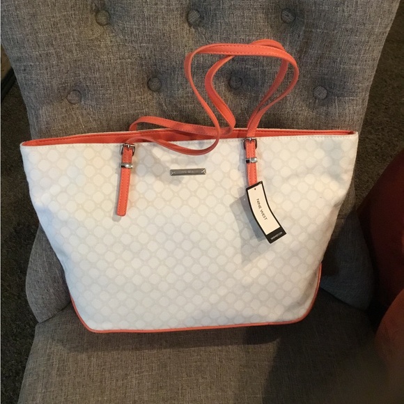 Nine West handbag - Picture 8 of 10